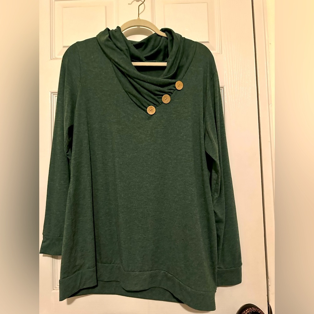 Women's tunic styled shirt